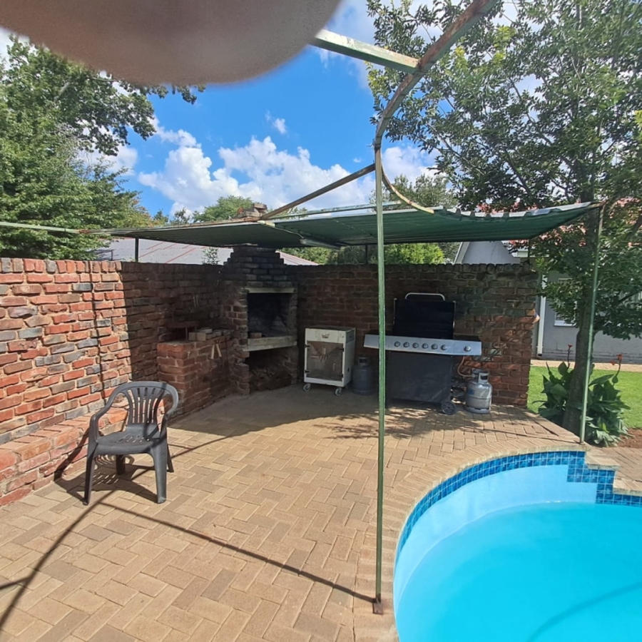 4 Bedroom Property for Sale in Universitas Free State